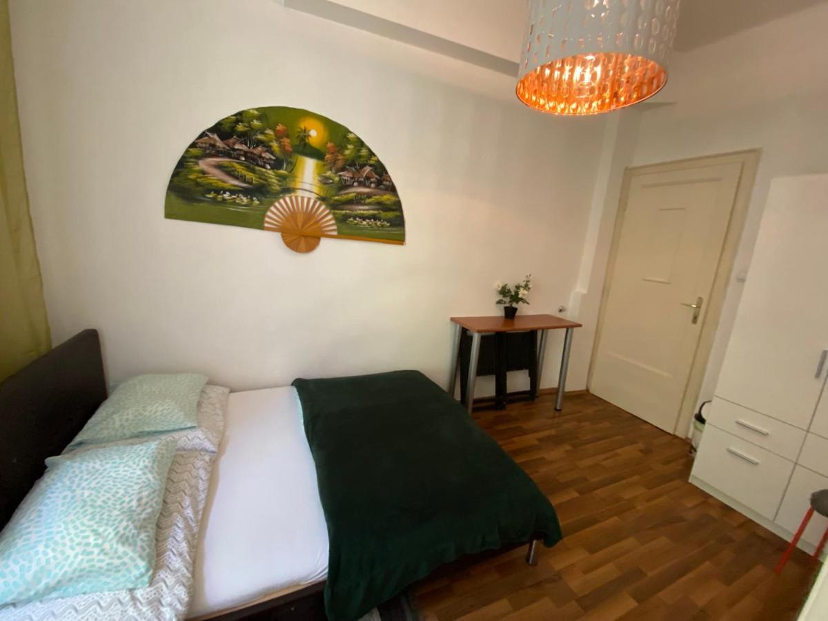 Monolit Budapest Center Guesthouse Екстер'єр фото