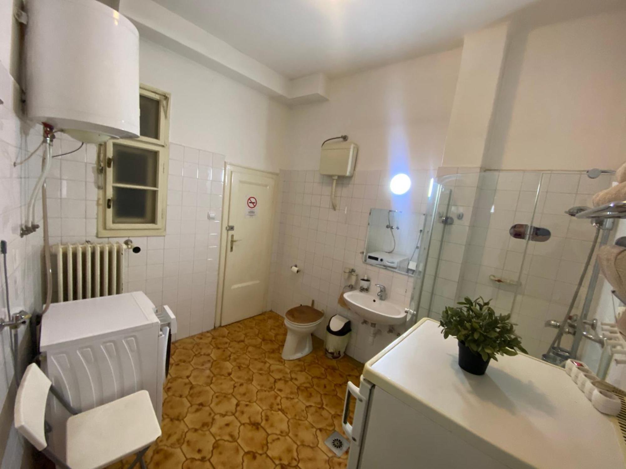 Monolit Budapest Center Guesthouse Екстер'єр фото
